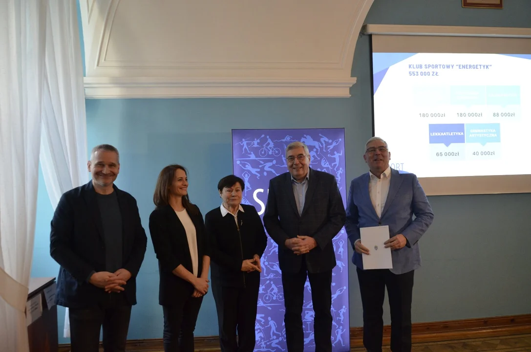 Ks Eneregtyk Poznań reprezentowali  Robert Rakowski i Karolina Komarnicka