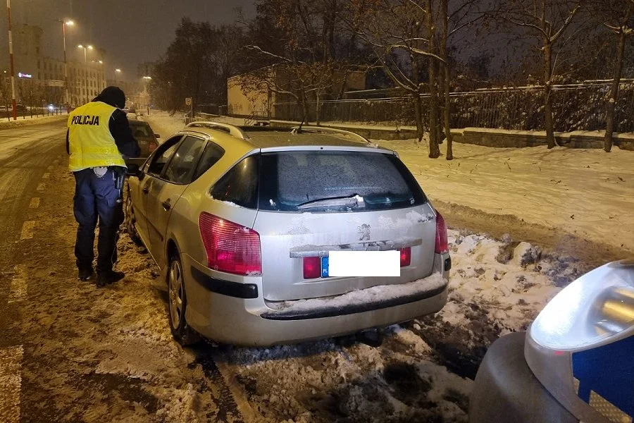 Policyjna kontrola pojazdów świadczących usługi "na aplikację"