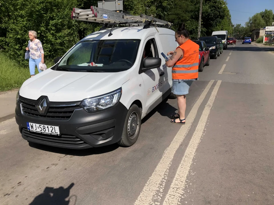 Akcja "Bezpieczny przejazd" przy przejeździe kolejowym w Łodzi