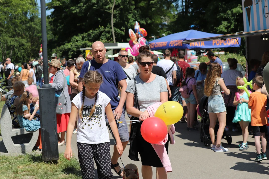 Piknik rodzinny z okazji dnia dziecka na Młynku w Łodzi