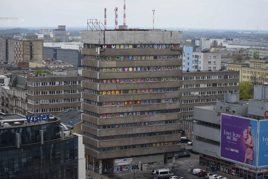 Panorama miasta widziana z wieżowca Red Tower