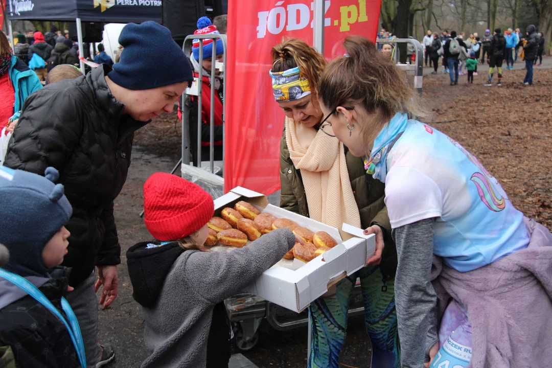 Pączek Run 2024 w parku Poniatowskiego w Łodzi