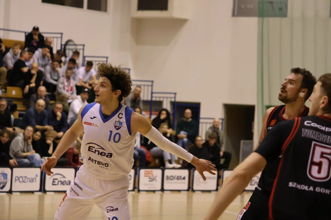 Enea Basket Poznań przegrywa na własnym parkiecie