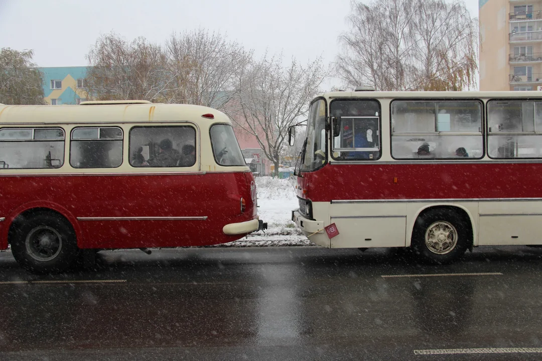 Wielka Parada Zabytkowych Tramwajów i Autobusów w Łodzi