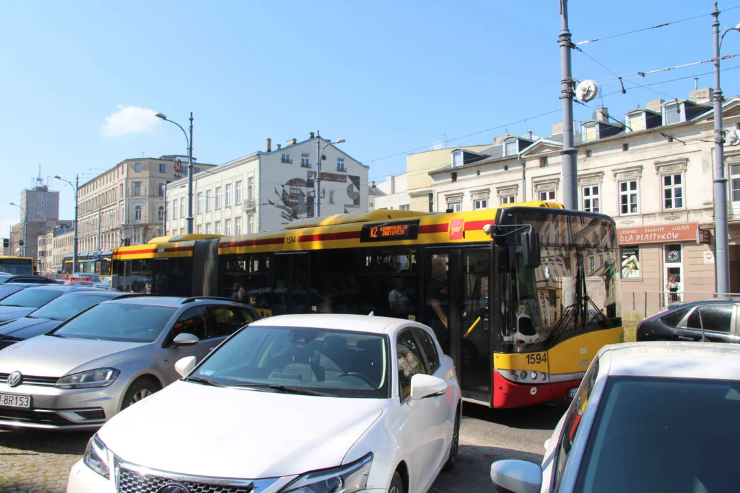 Utrudnienia po wykolejeniu tramwaju w Łodzi