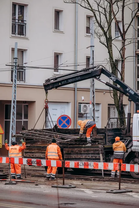 To koniec tymczasowej krancówki pod Centrum Krwiodawstwa w Łodzi