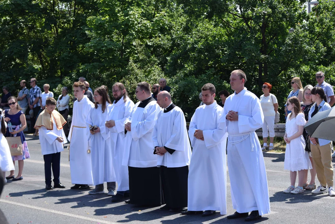 Procesje Bożego Ciała przeszły ulicami Łodzi