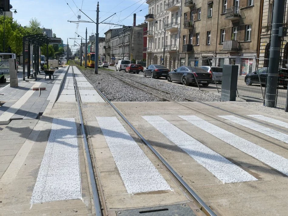 Koniec budowy podwójnych przystanków tramwajowych przy Zachodniej