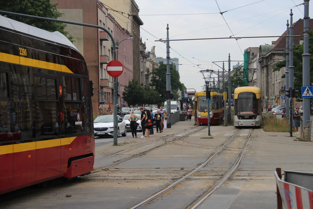 Zatrzymanie ruchu tramwajów na ul. Zachodniej w Łodzi - 12.07.2023