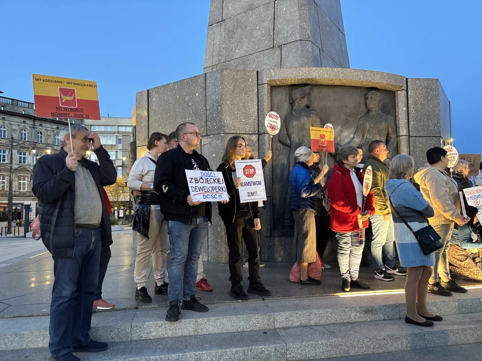 Manifestacja Łódzkiego Stowarzyszenia Lokatorów