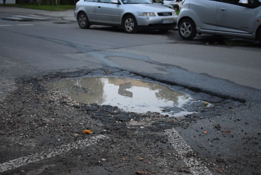 Mieszkańcy czekają na remont ul. Boya-Żeleńskiego