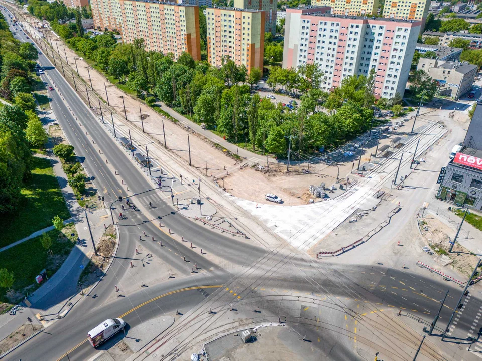 Trwa remont al. Śmigłego-Rydza od Przybyszewskiego do Dąbrowskiego