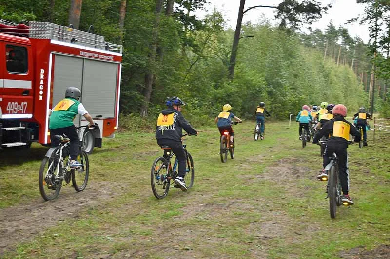 Młodzieżowe Mistrzostwa Powiatu Łęczyckiego w Wyścigach Rowerowych w Witowie