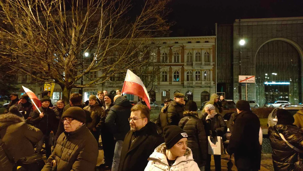 Protest pod TVP3 Łódź