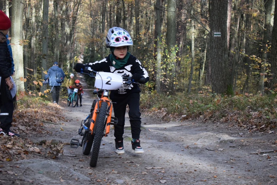 Halloween XC w Lesie Łagiewnickim