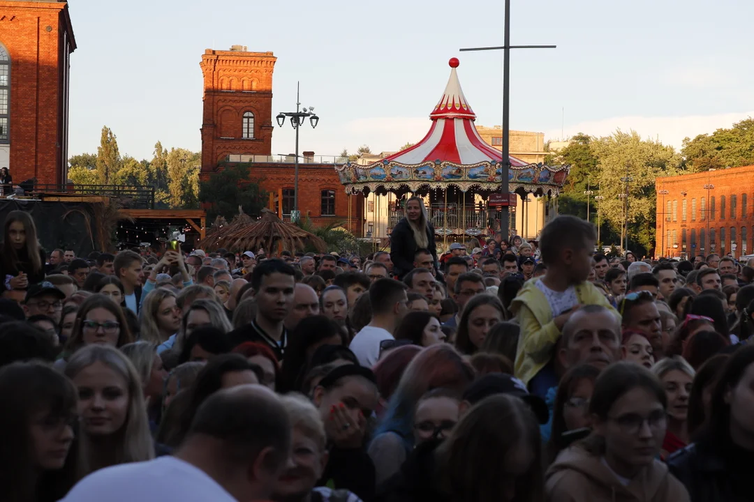 Dawid Kwiatkowski otwiera urodzinową scenę w Manufakturze