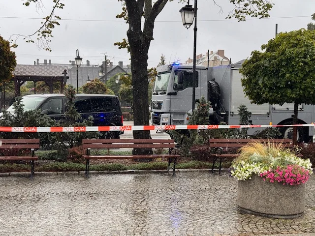 Tajemnicza walizka na placu Kilińskiego