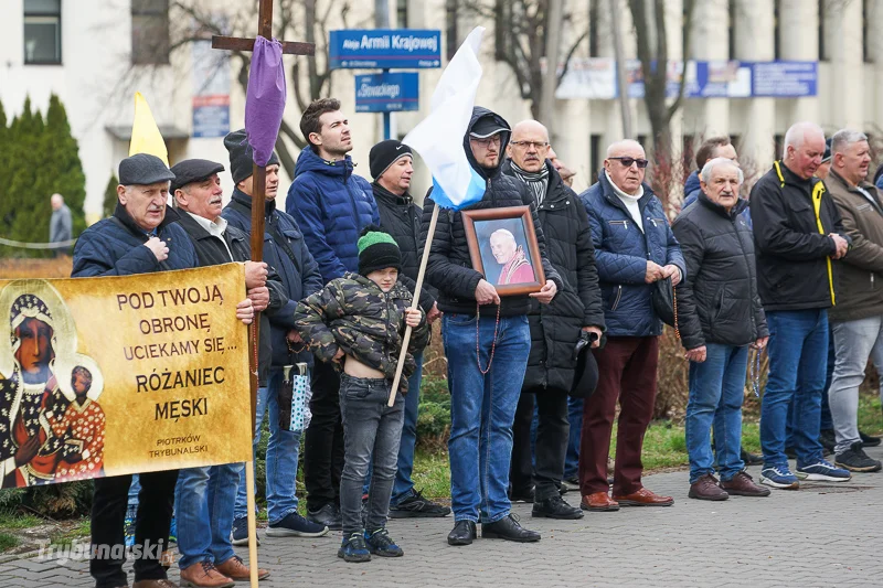 Męski Różaniec ulicami Piotrkowa