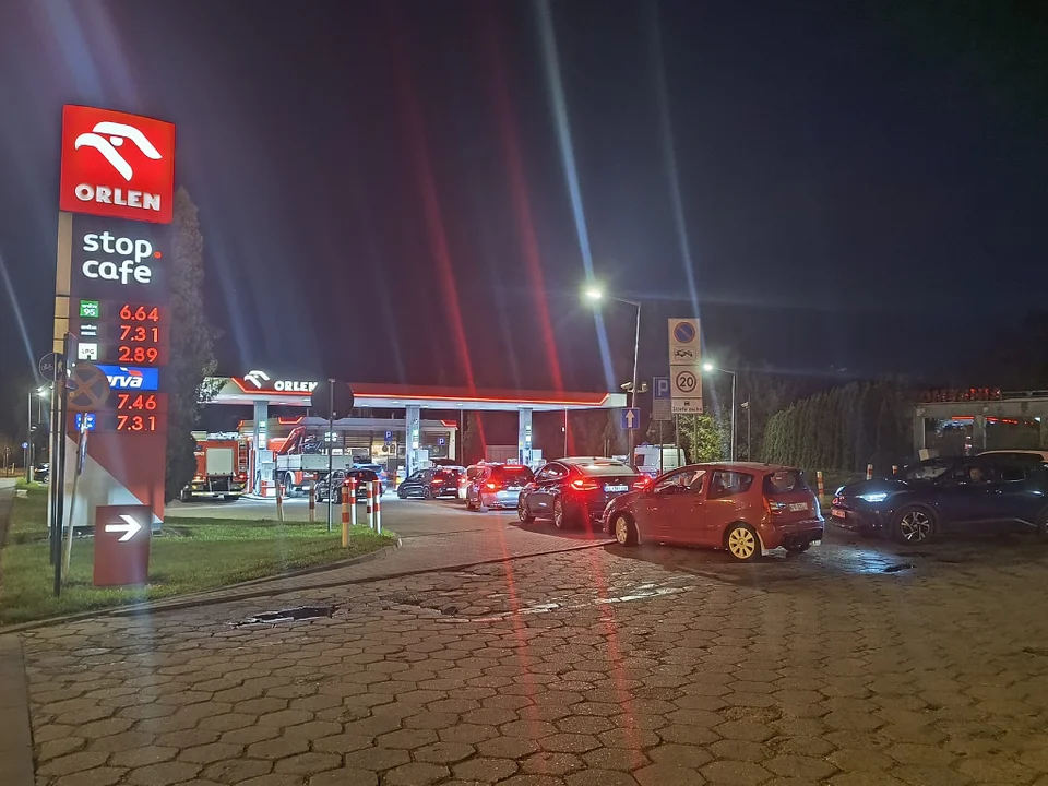 Kolejki na stacjach benzynowych w Łodzi - 31 sierpnia