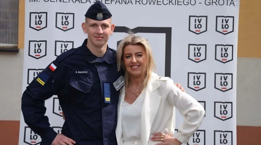 Rozdanie świadectw IV LO Piotrków