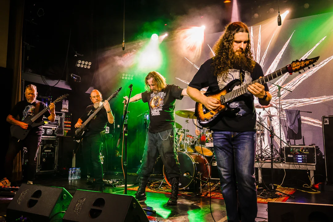 Charytatywne granie w Kutnie. Sala pękała w szwach (ZDJĘCIA)