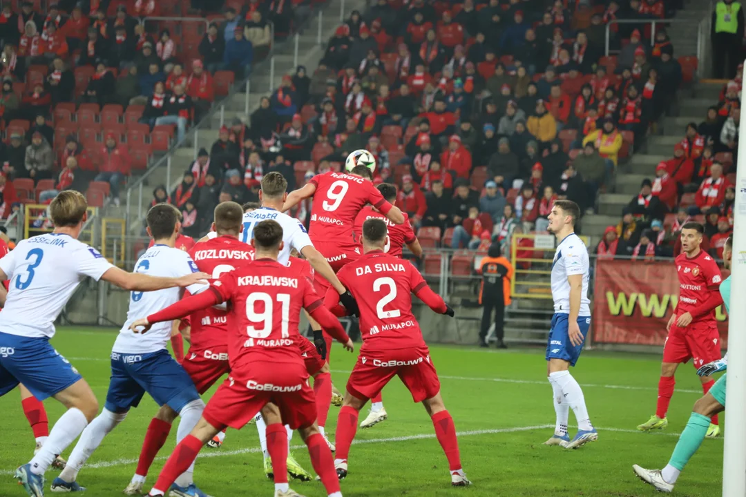 Widzew Łódź kontra Stal Mielec