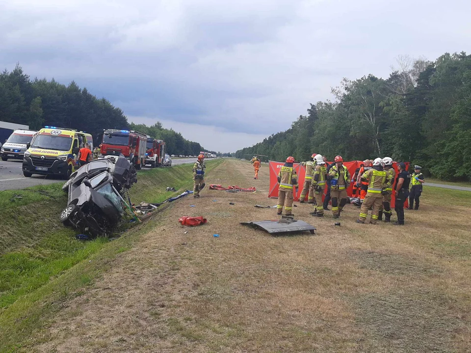 Wypadek pod Łowiczem. Nie żyją cztery osoby