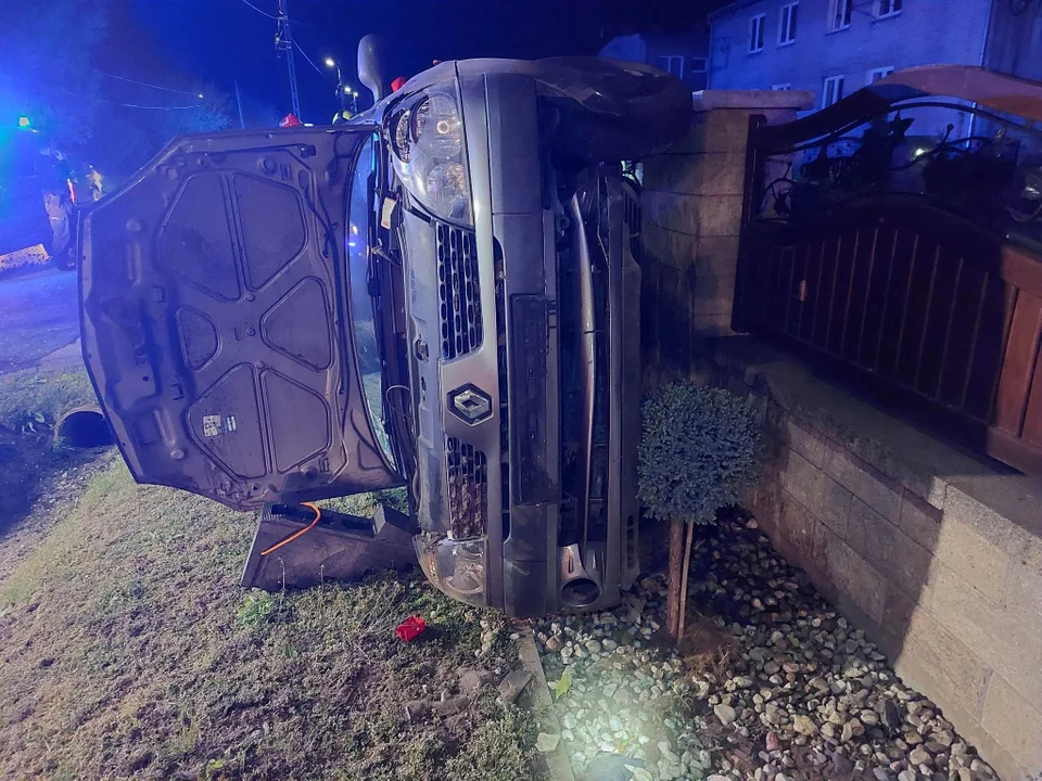 Zderzenie z sarną w powiecie brzezińskim, pożar samochodu na A2 - Zdjęcie główne