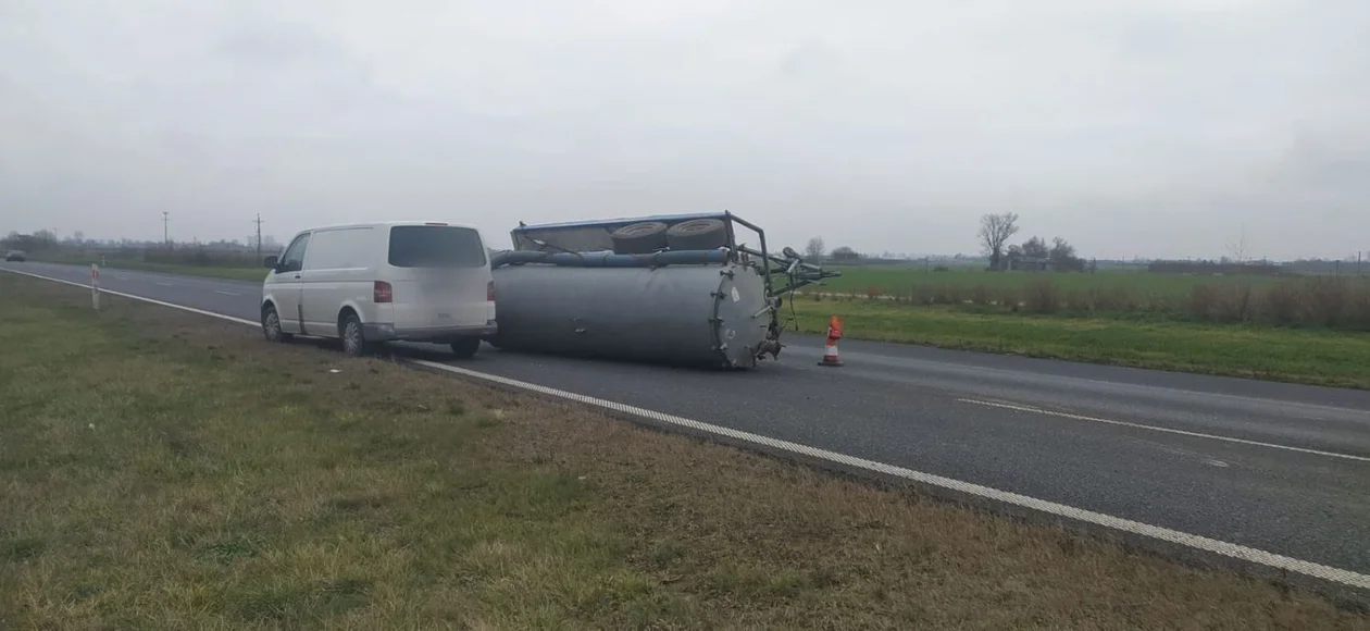 Nietypowa kolizja na A1 pod Kutnem