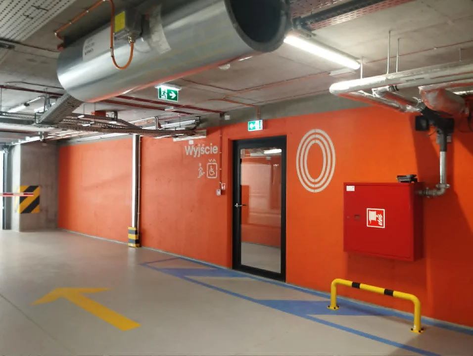 Pierwszy parking wielopoziomowy przy Wschodniej otwarty