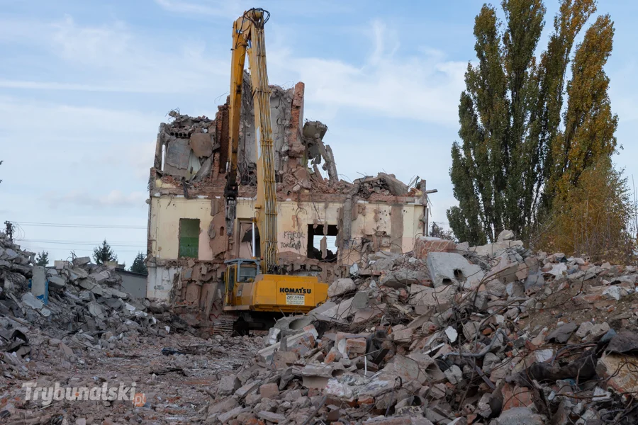 Rozbiórka dawnej biblioteki pedagogicznej