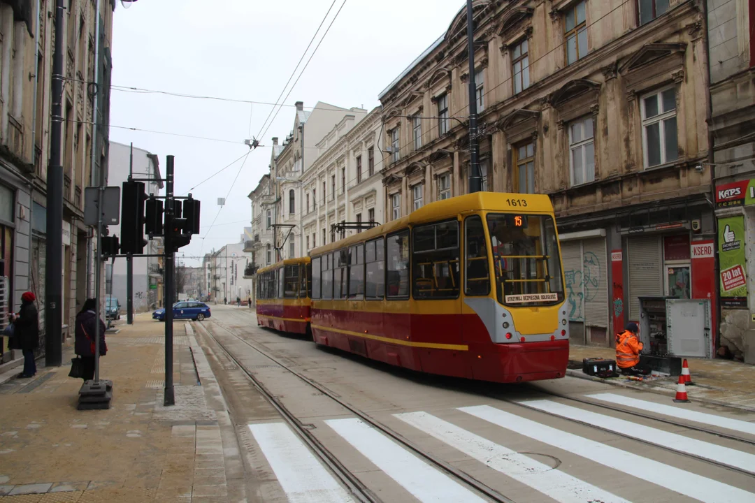 Tramwaje i autobusy MPK Łódź powróciły na Legionów