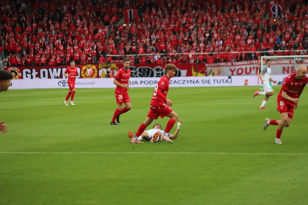 Widzew Łódź kontra Puszcza Niepołomice