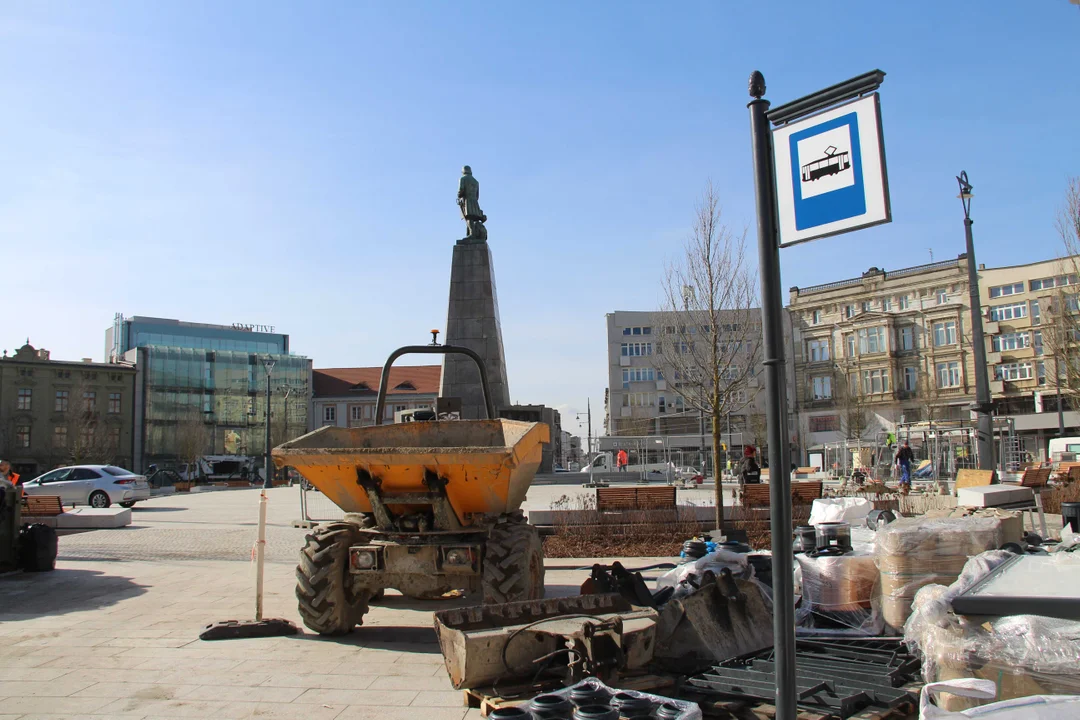 Tak wygląda plac Wolności w Łodzi na kilka dni przed oficjalnym otwarciem