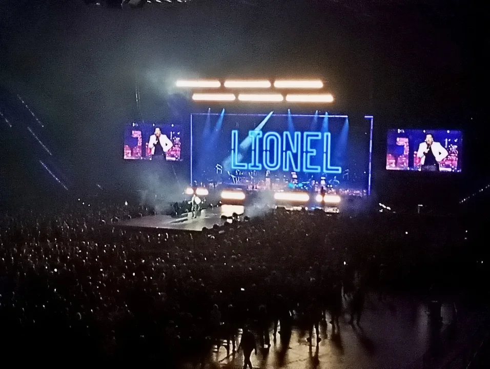 Lionel Richie rozgrzał Łódź: wielkie hity, emocje i show pełne klasy