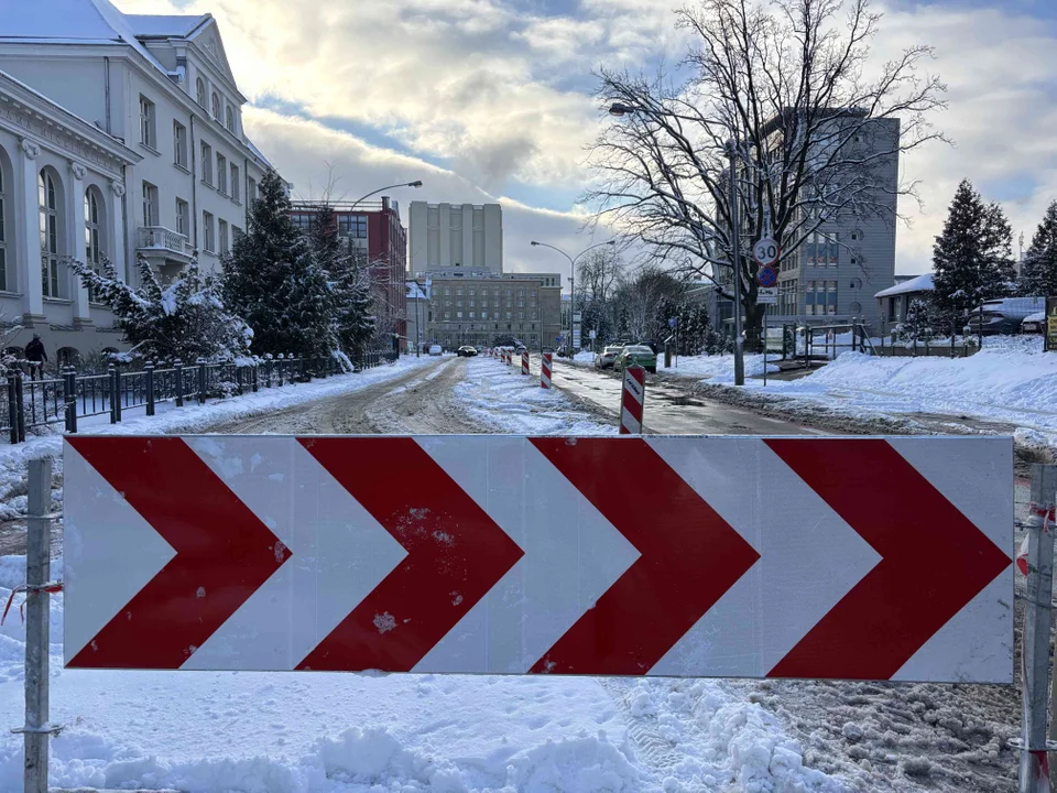 Kolejny etap remontu ulicy Sterlinga w Łodzi rozpoczęty