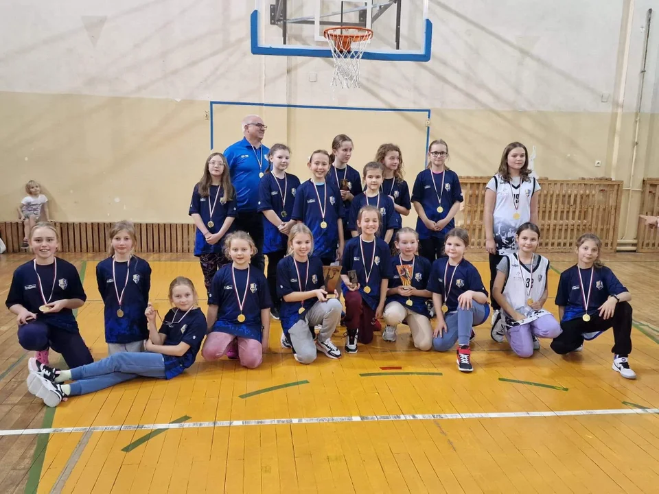 Wygrana skrzatek KS Kutno na turnieju w Bełchatowie