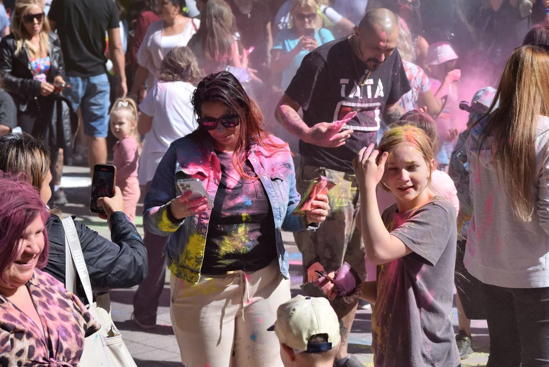 Festiwal baniek mydlanych i kolorów w Parku Miejskim w Zgierzu