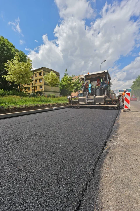 Trwa remont ulicy Lutomierskiej w Łodzi - stan na czerwiec 2024 r.