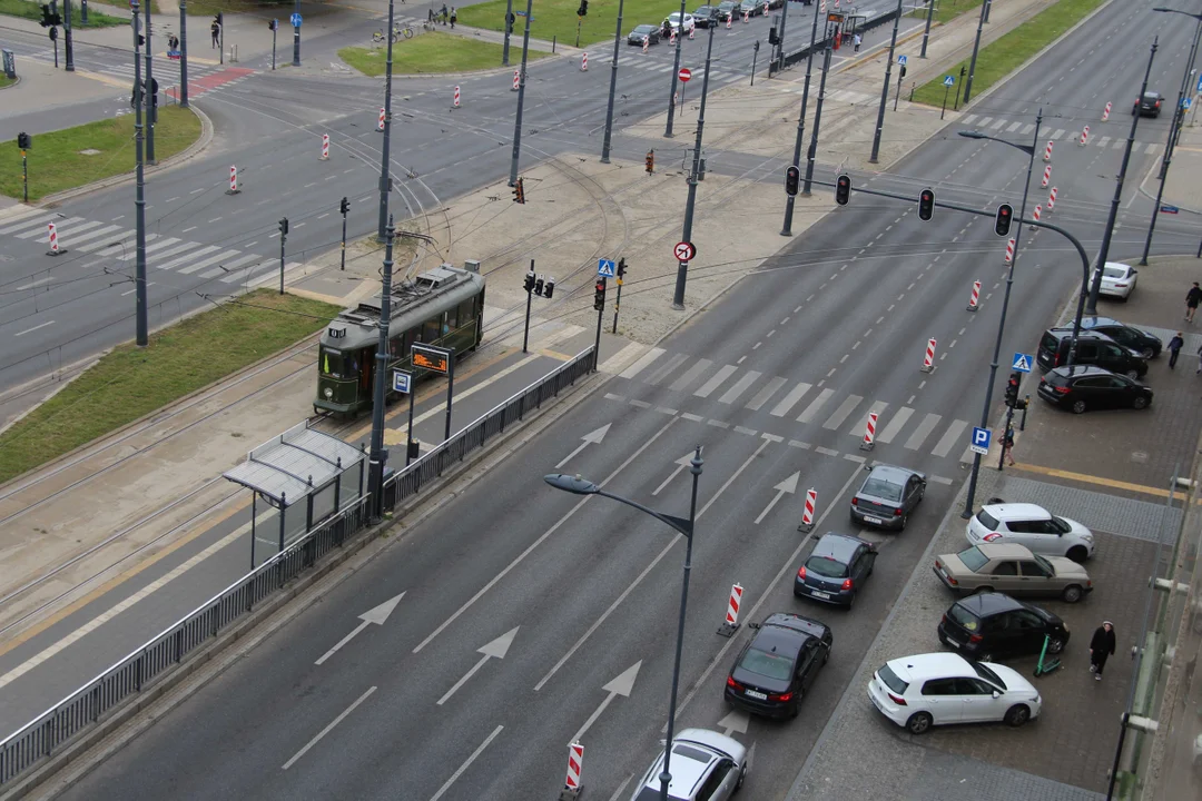 Utrudnienia na al. Piłsudskiego w Łodzi - 23.09.2023 r.