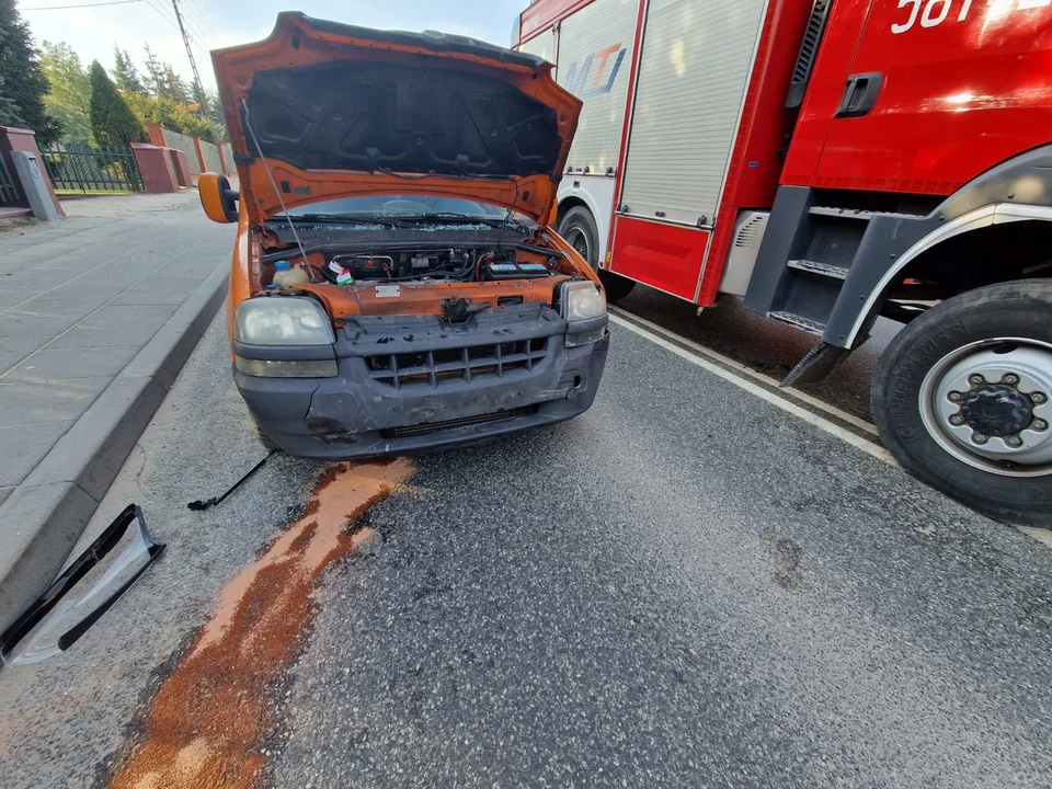 Wypadek w Zgierzu. Jedna osoba jest poszkodowana [zdjęcia]