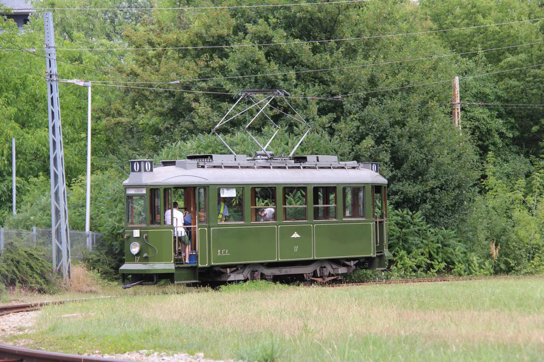 Zabytkowe tramwaje na łódzkich ulicach