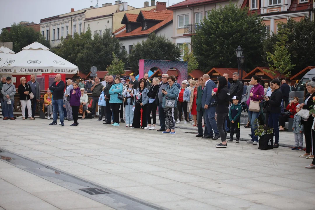 Urwani z wesela wystąpili na kutnowskim Święcie Róży