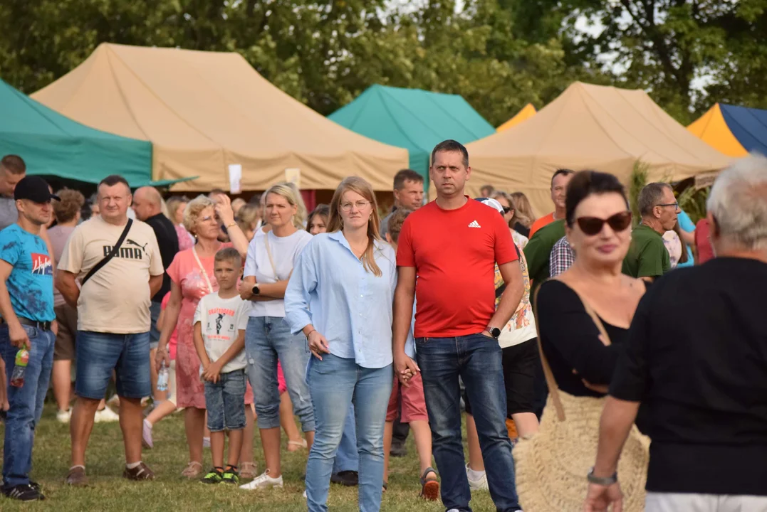 Dożynki gminy Stryków w Warszewicach