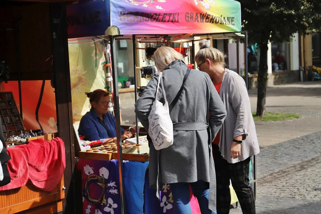 W centrum Kutna ruszył Jarmark Różany