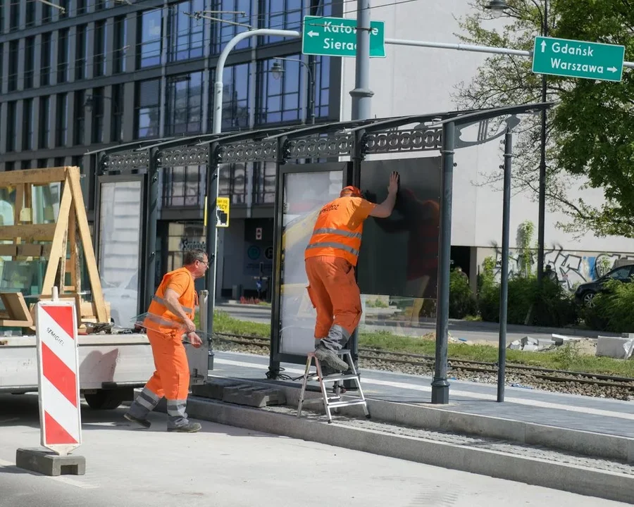 Koniec budowy podwójnych przystanków tramwajowych przy Zachodniej