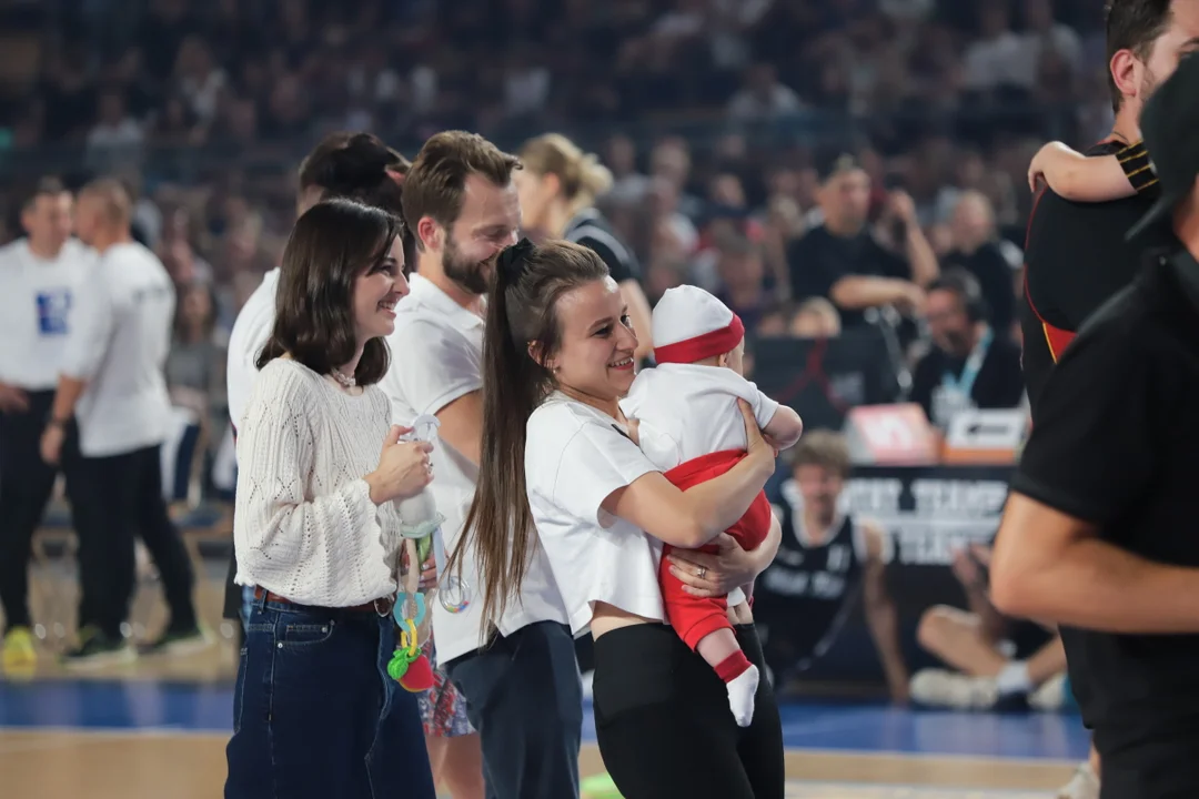 Mecz charytatywny: Gortat Team vs. Żołnierze NATO