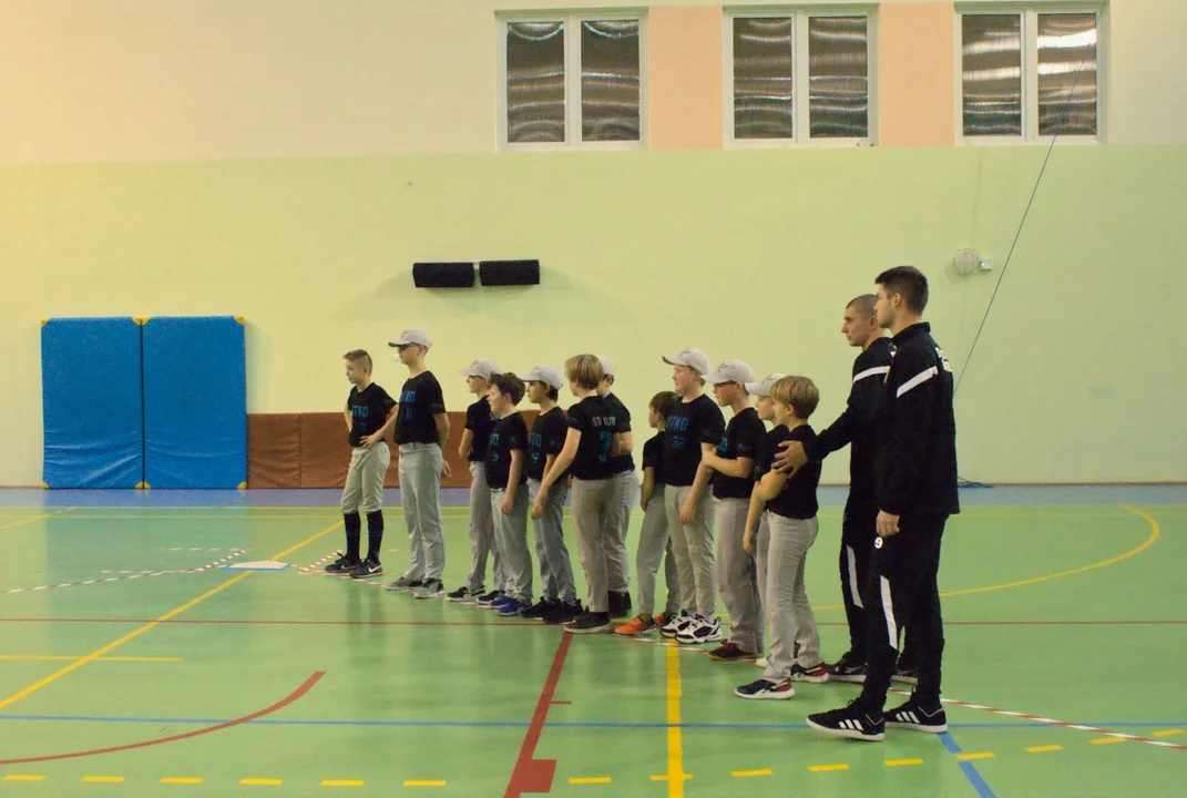 Drużyna młodzików MKS STAL BiS Kutno zakończyła trzydniowe zmagania w XXI Międzynarodowym Halowym Turnieju Baseballu