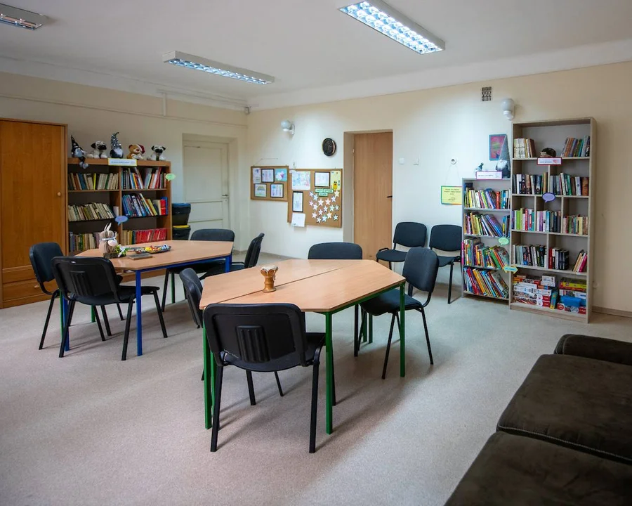 Nowa biblioteczka w Łodzi. Powstała dla osób w kryzysie bezdomności i nie tylko