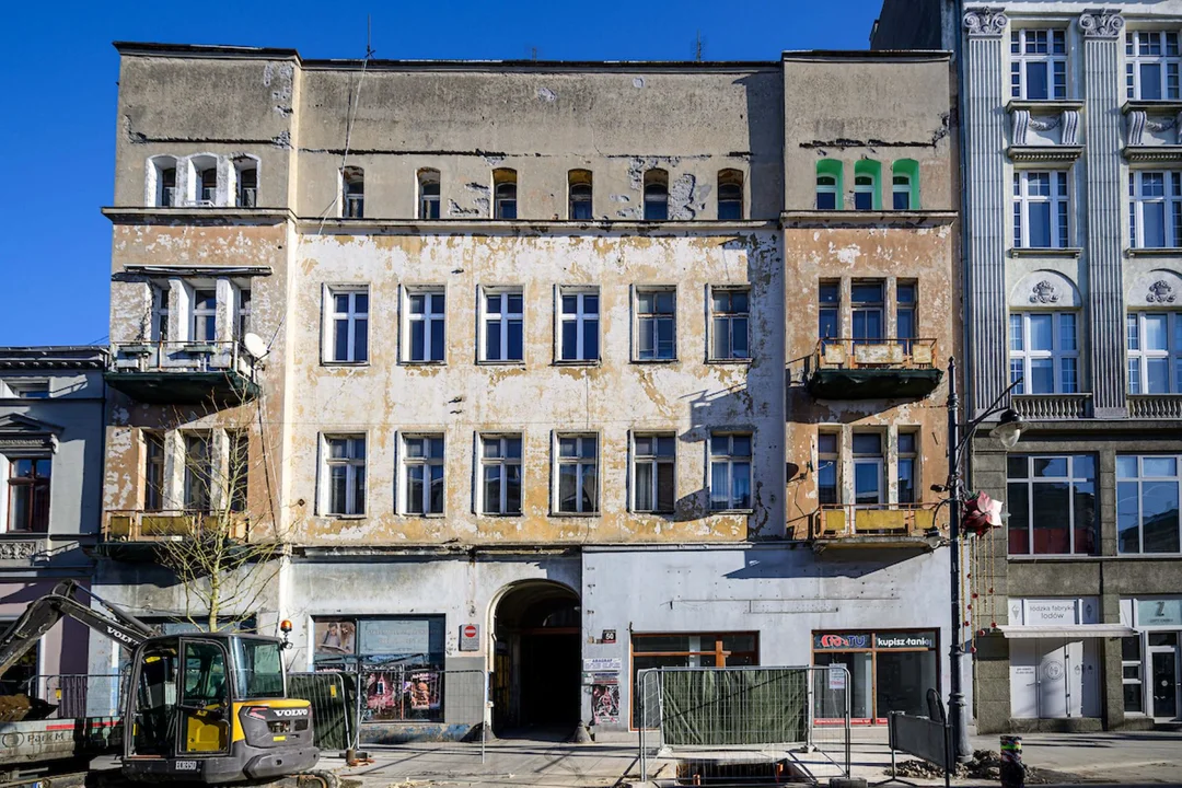 Najbrzydsza kamienica w Łodzi będzie nie do poznania. Powstanie tu niecodzienna atrakcja [FOTO] - Zdjęcie główne